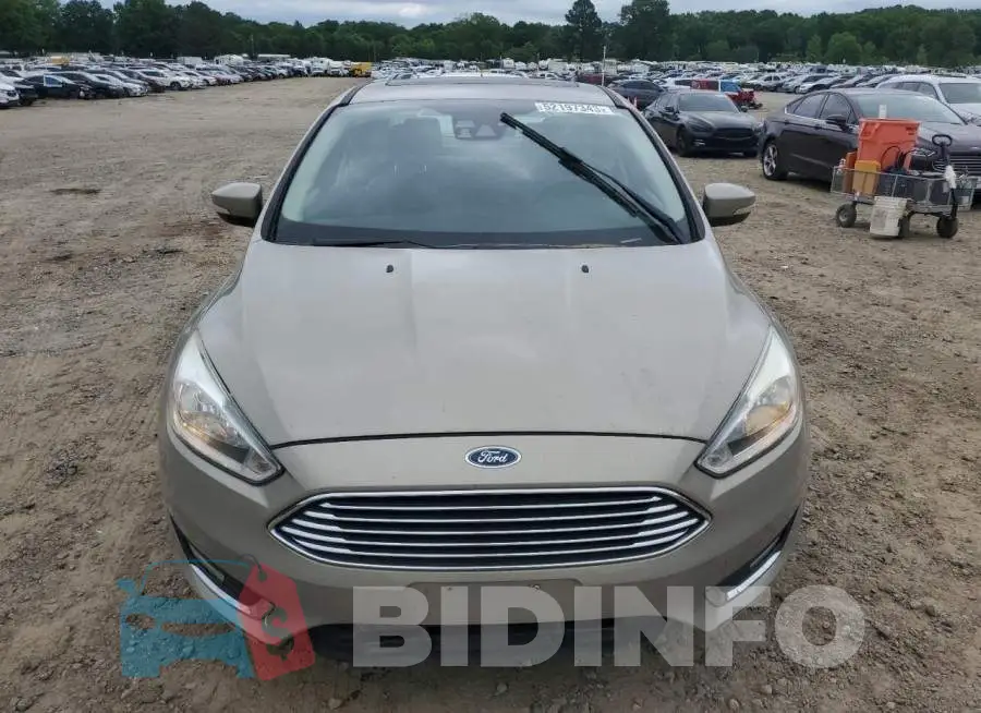 1FADP3J21GL249744 Photo# 5
