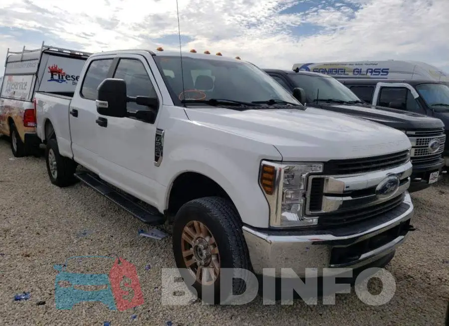 1FT7W2B68KED90717 Photo# 4
