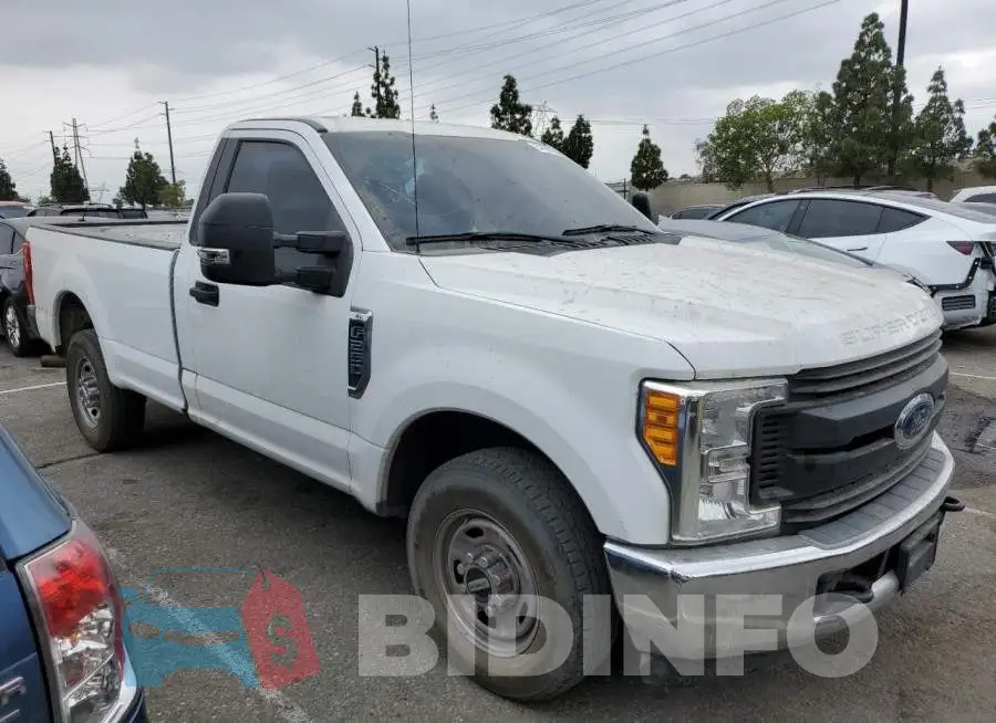 1FTBF2A67HEE26174 Photo# 4