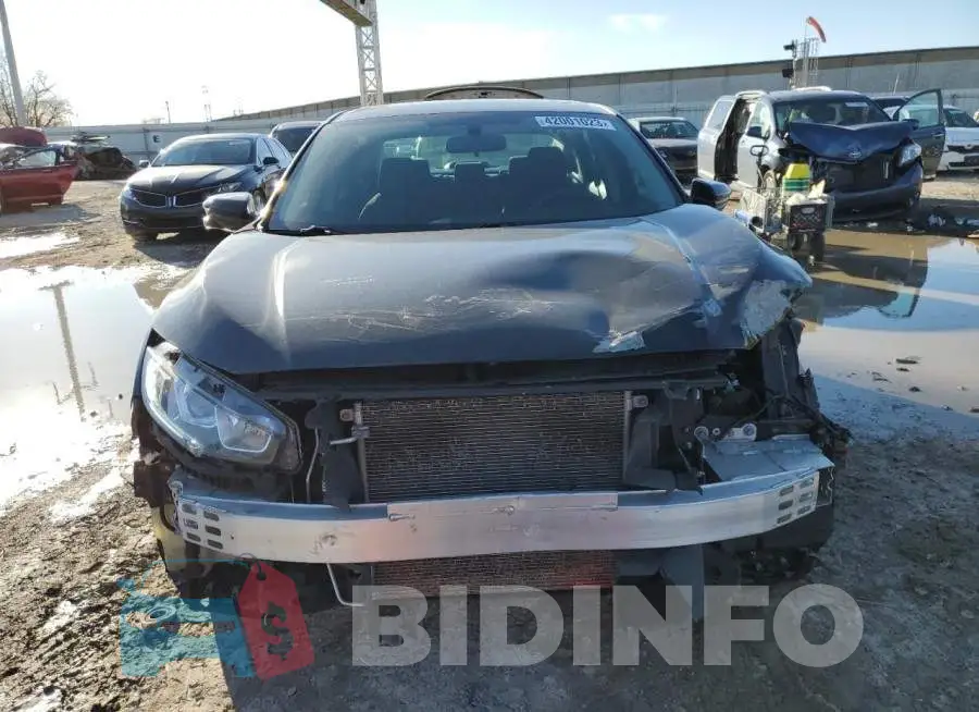 19XFC2F7XGE012403 Photo# 5