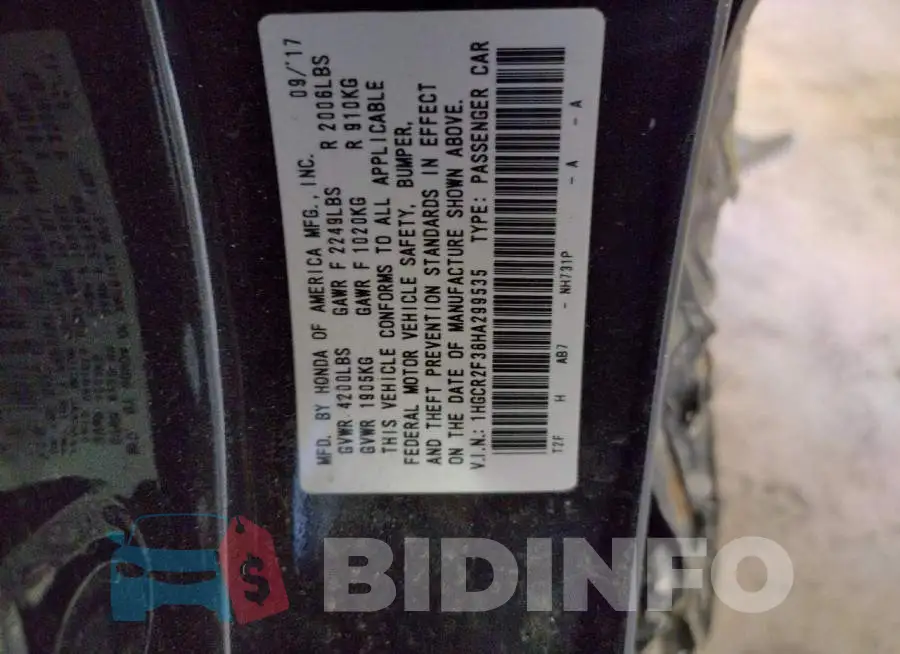 1HGCR2F38HA299535 Photo# 12