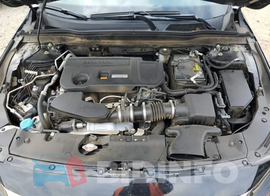 1HGCV2F32JA040556 Photo# 11