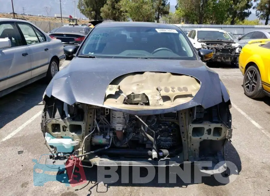 19UDE2F74GA014847 Photo# 5