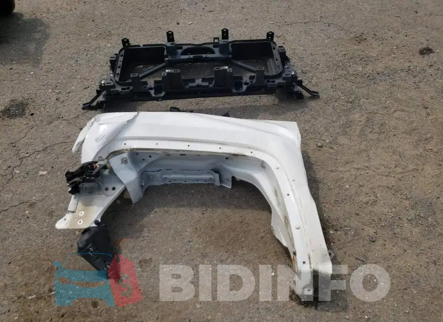 3GTP1VEC7FG471918 Photo# 12