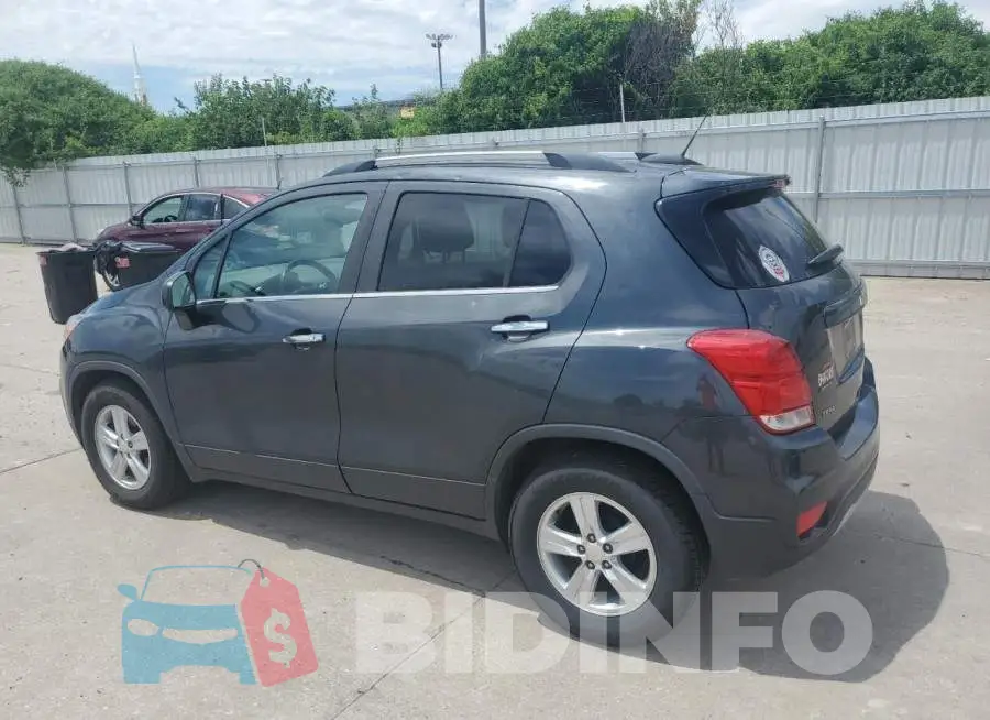 3GNCJLSB2JL217717 Photo# 2
