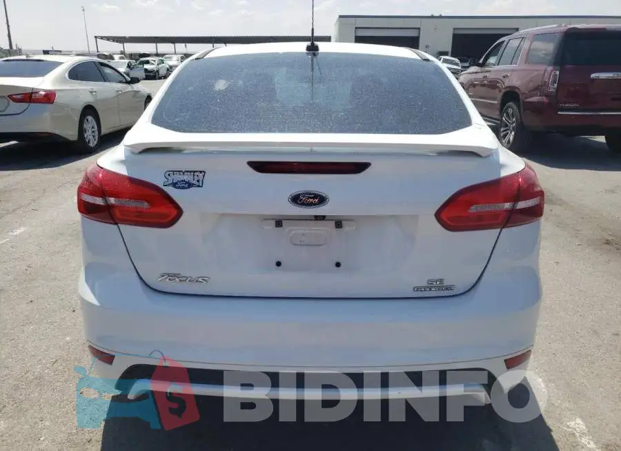 1FADP3F22FL313586 Photo# 6