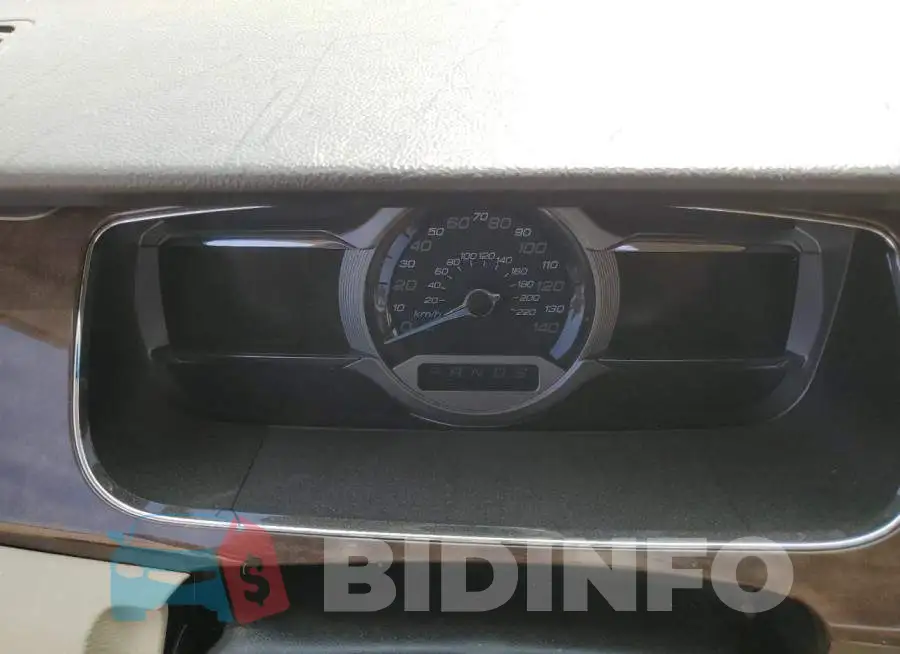 1FAHP2F8XGG104543 Photo# 9