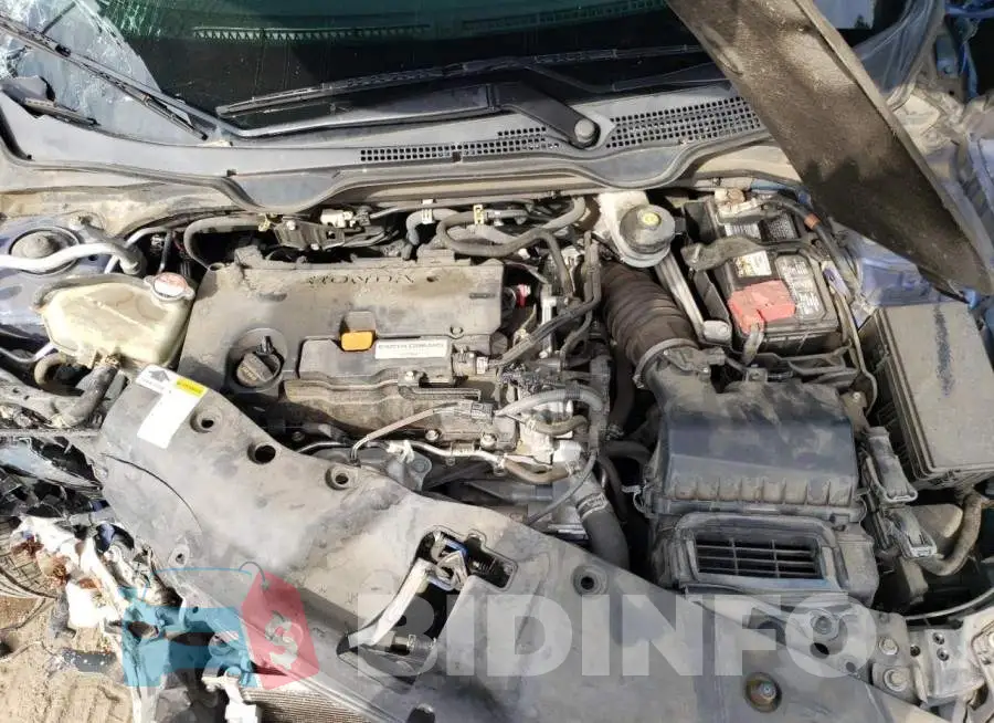 19XFC2F50GE010898 Photo# 11