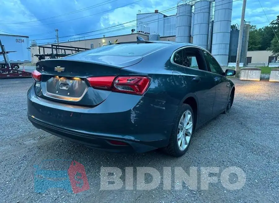 1G1ZD5ST2KF141533 Photo# 4