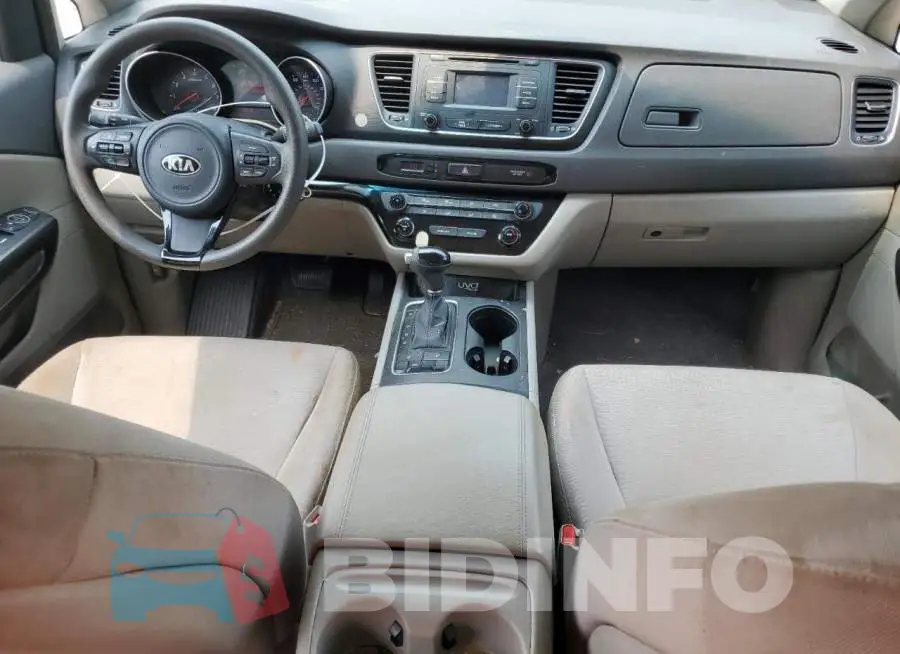 KNDMB5C13F6052371 Photo# 8