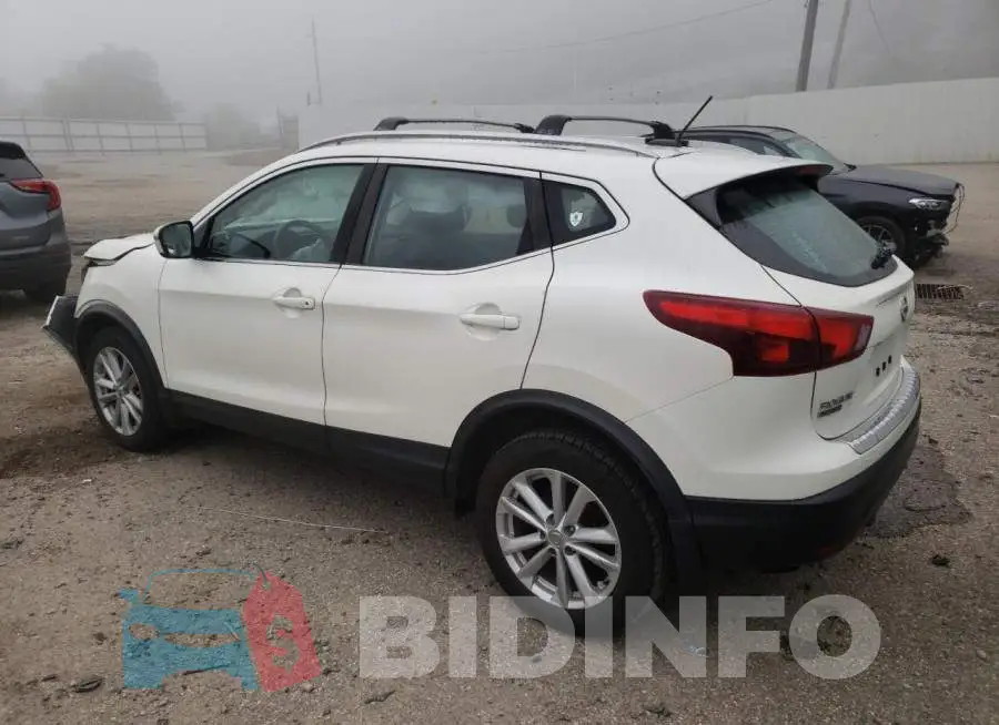 JN1BJ1CR1HW142827 Photo# 2