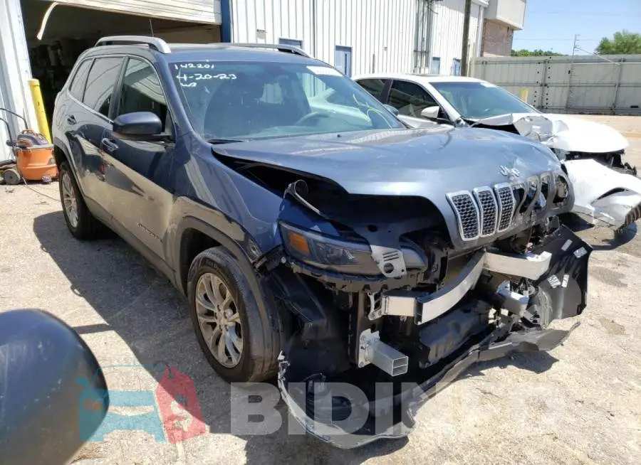 1C4PJLCB5KD406250 Photo# 4