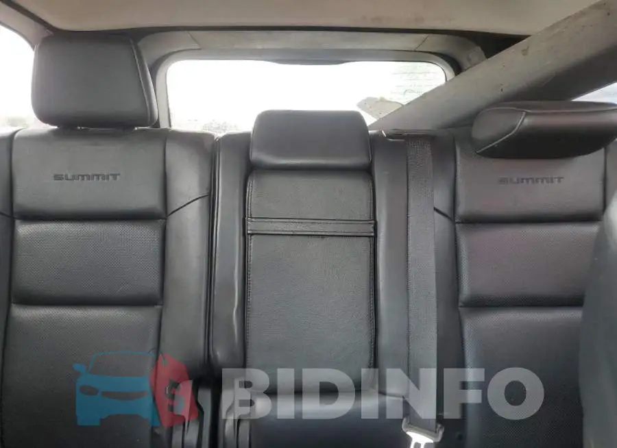 1C4RJFJG8KC590887 Photo# 10