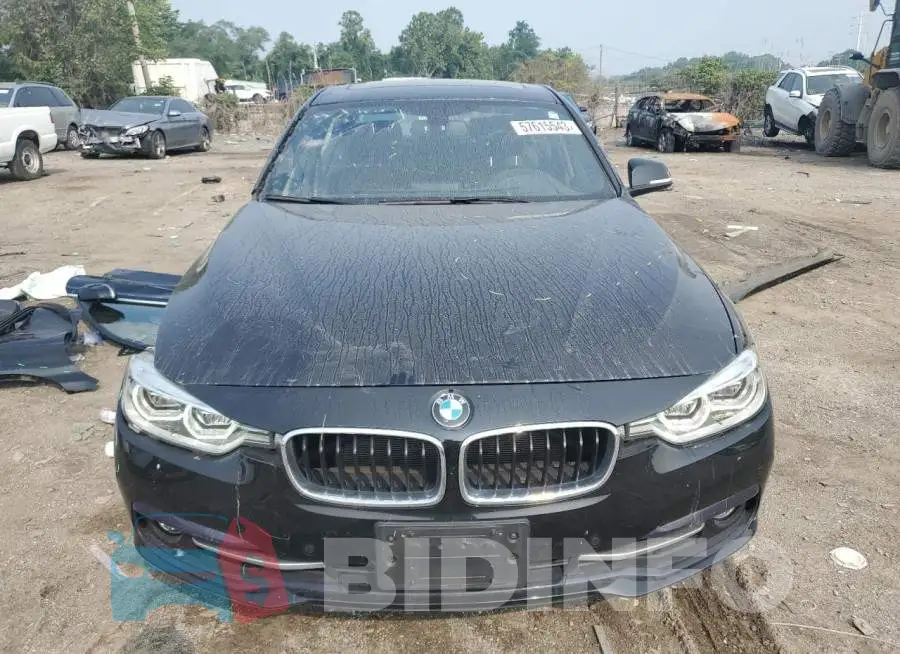 WBA8D9G51JNU71699 Photo# 5
