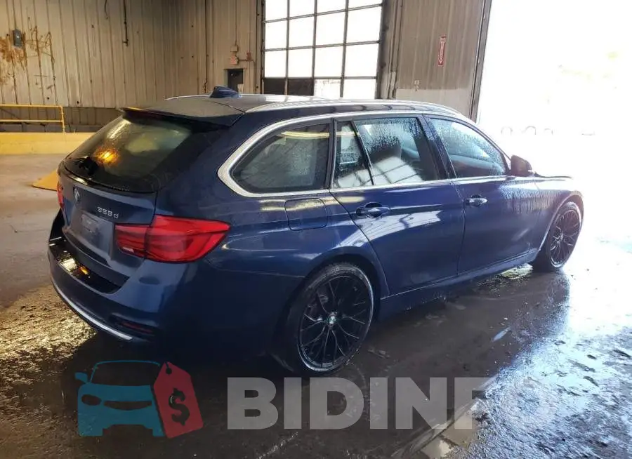 WBA8J1C35HA018718 Photo# 3