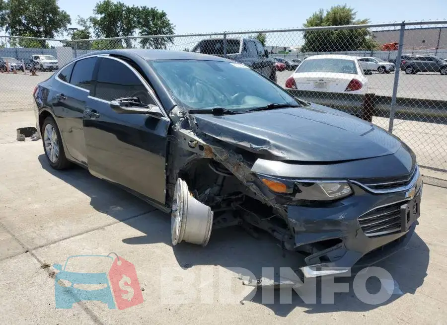 1G1ZD5ST2JF157200 Photo# 4