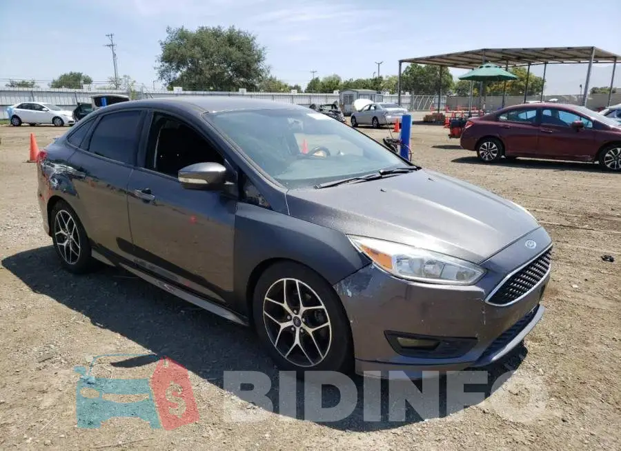 1FADP3F20FL281365 Photo# 4