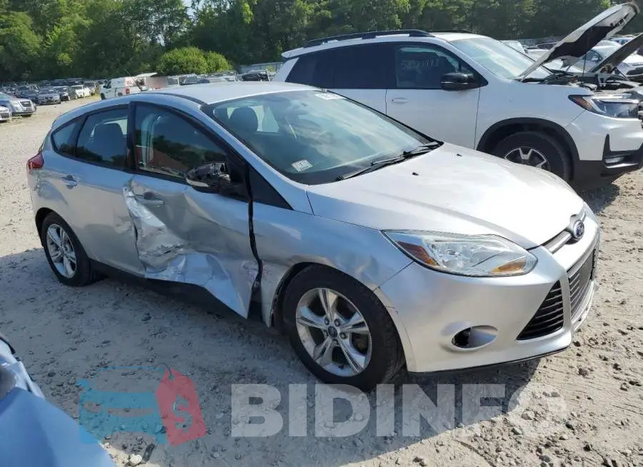 1FADP3K21EL295313 Photo# 4