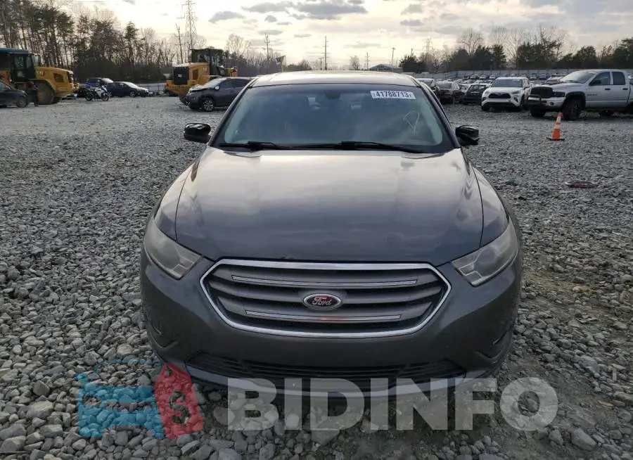1FAHP2E85FG121105 Photo# 5
