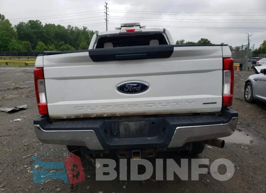 1FT7W2B65HEE21639 Photo# 6