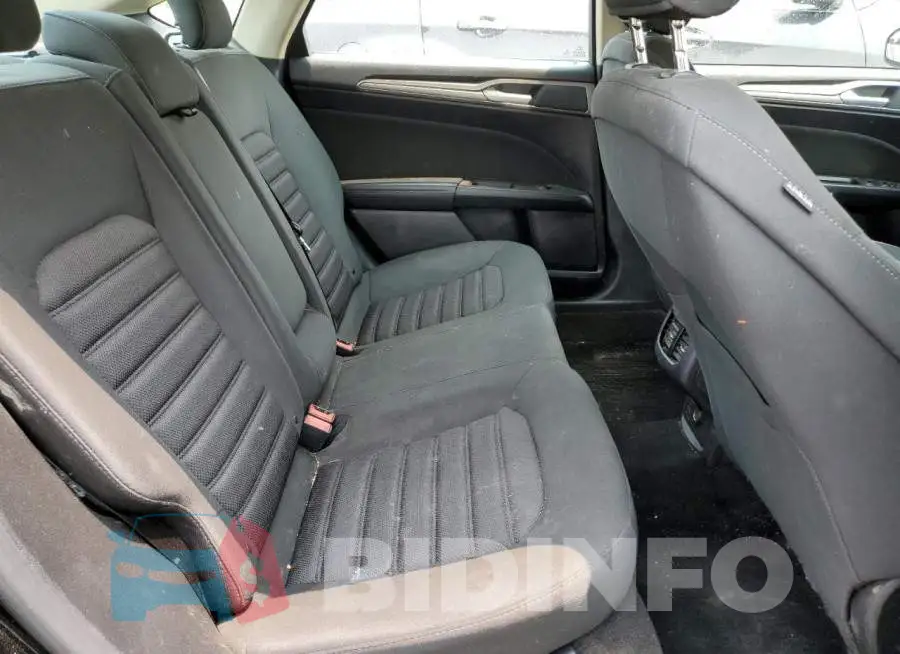 3FA6P0HD2JR224018 Photo# 10