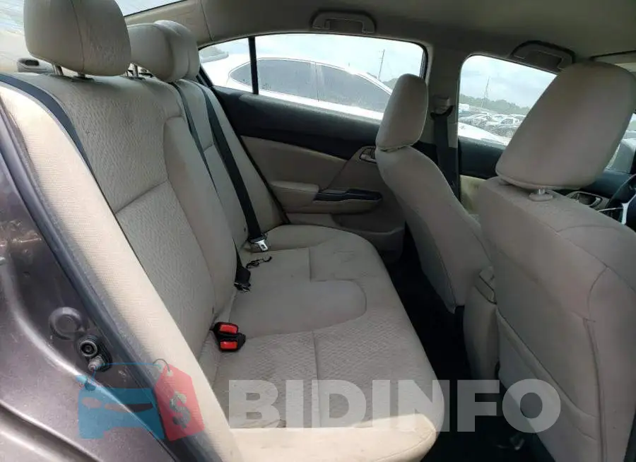 19XFB2F57FE097524 Photo# 10