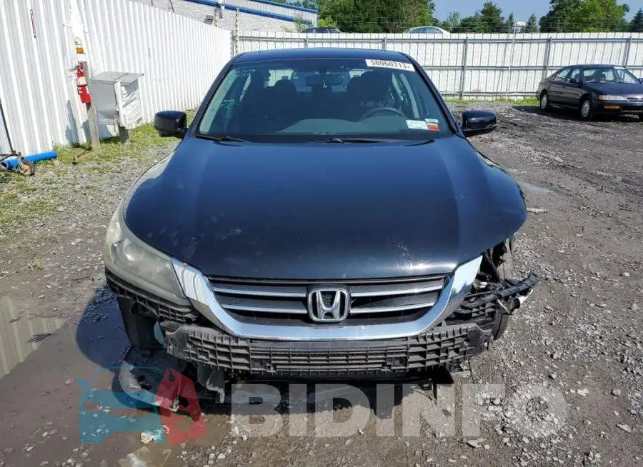 1HGCR2F74EA152935 Photo# 5
