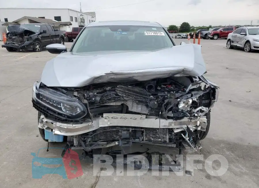 1HGCV3F51JA000170 Photo# 5