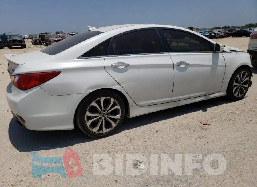 5NPEC4AB8EH831096 Photo# 3