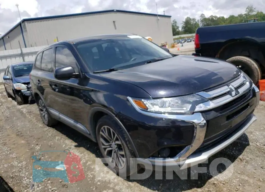 JA4AD2A33JZ012373 Photo# 4
