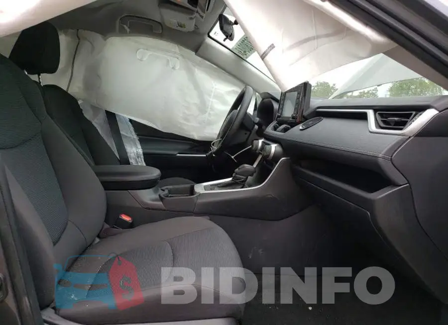 2T3K1RFV8MC166590 Photo# 7