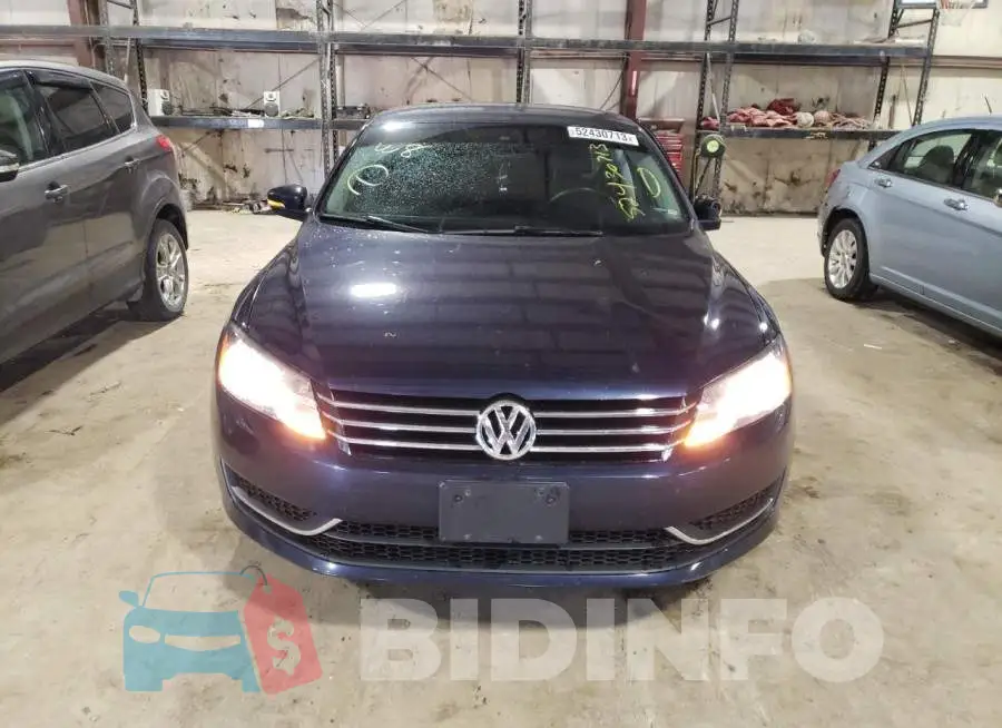 1VWBS7A38EC063399 Photo# 5