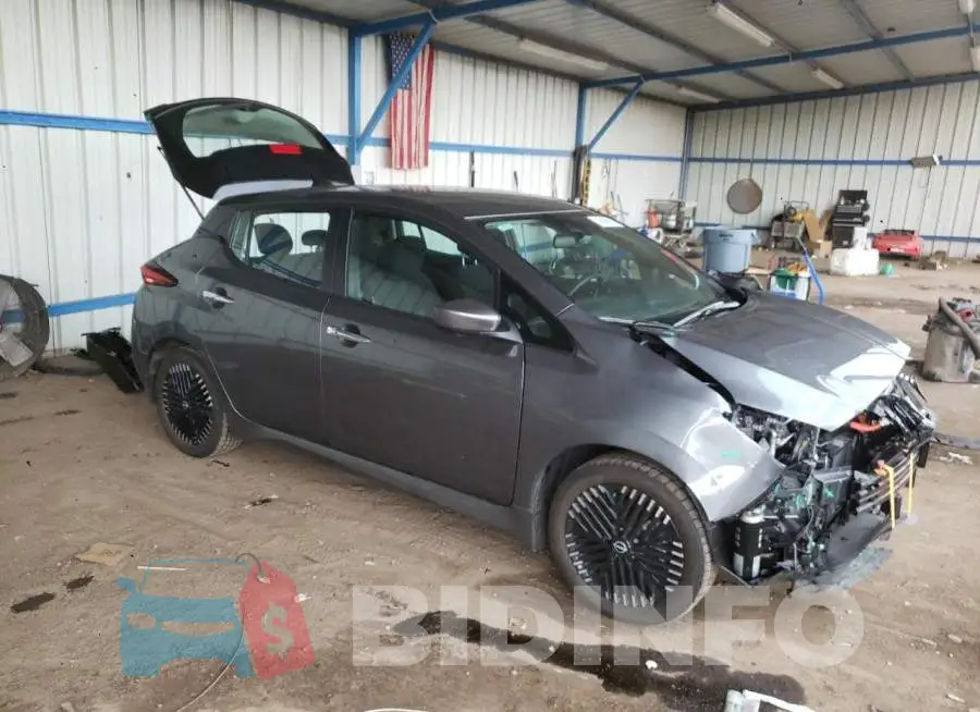 1N4CZ1CV8PC551713 Photo# 4