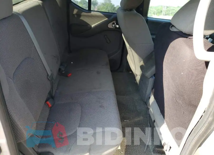 1N6AD0EV6JN702189 Photo# 10