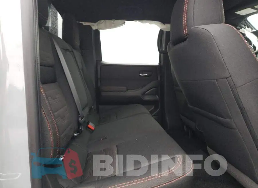 1N6ED1EK8NN672082 Photo# 10