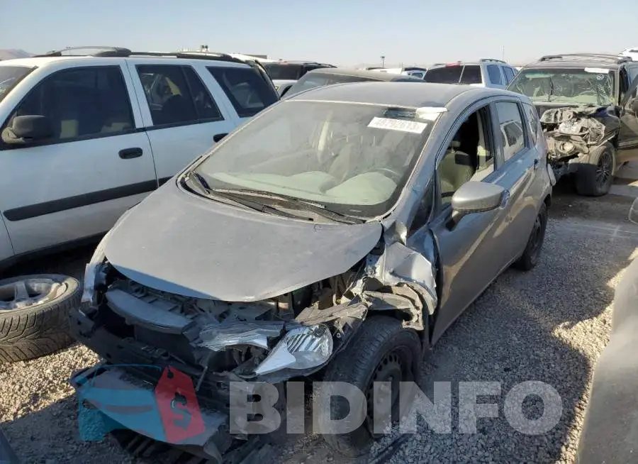 3N1CE2CP7FL372064 Photo# 1