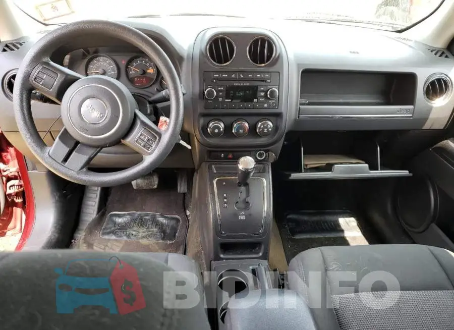 1C4NJRBB3ED623635 Photo# 8