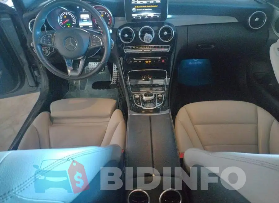 55SWF4JB6JU235181 Photo# 8
