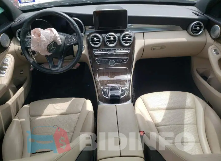 55SWF4JB8FU044045 Photo# 8