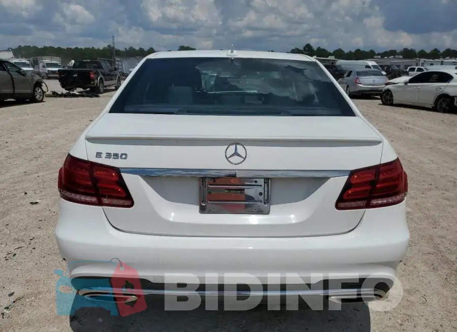 WDDHF5KB7FB141762 Photo# 6
