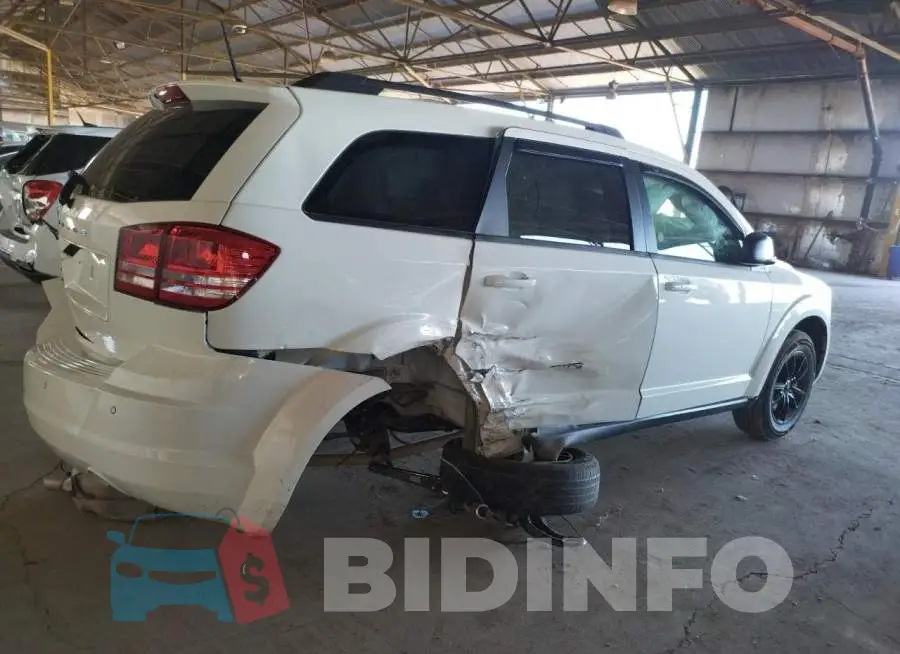3C4PDCAB4LT261286 Photo# 3