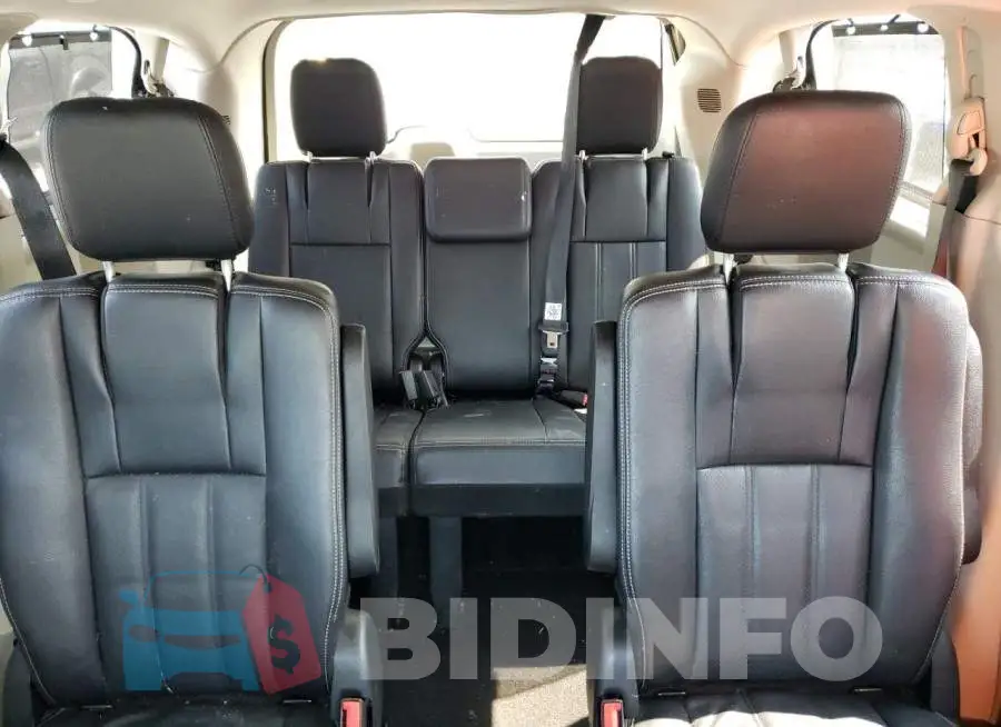 2C4RC1CGXER251750 Photo# 10