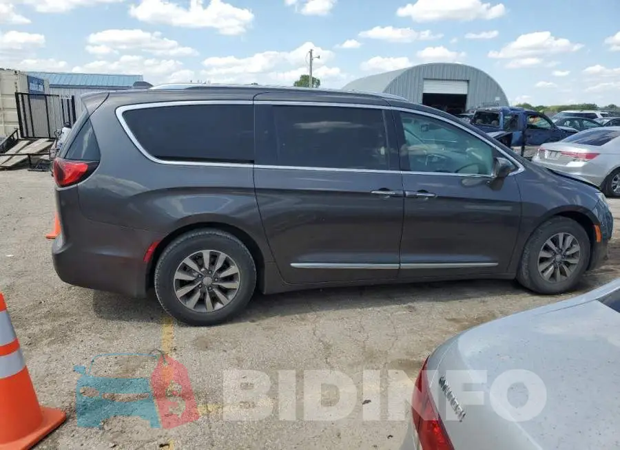 2C4RC1EG0LR172887 Photo# 3