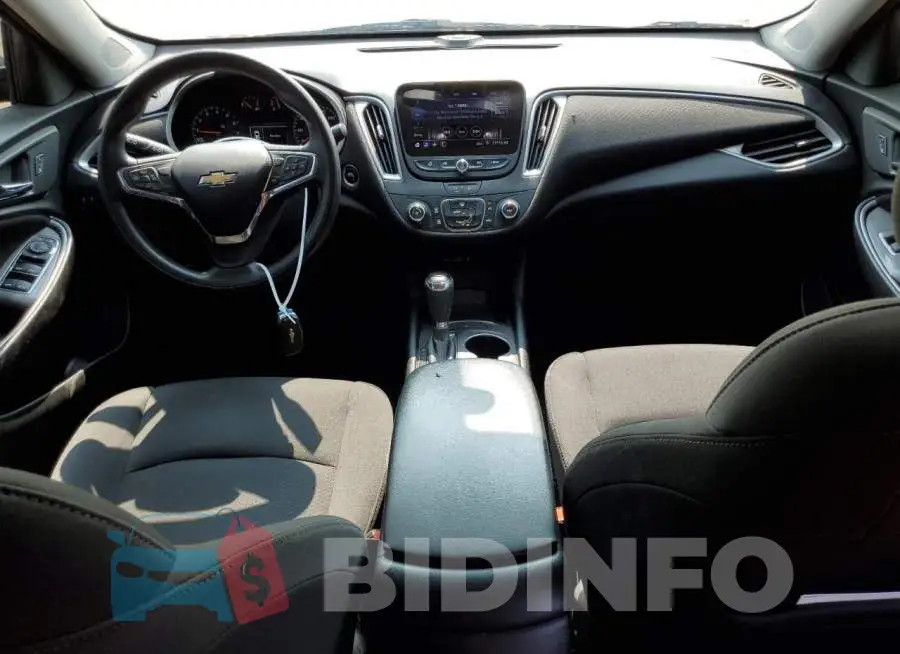 1G1ZB5ST2LF135948 Photo# 8