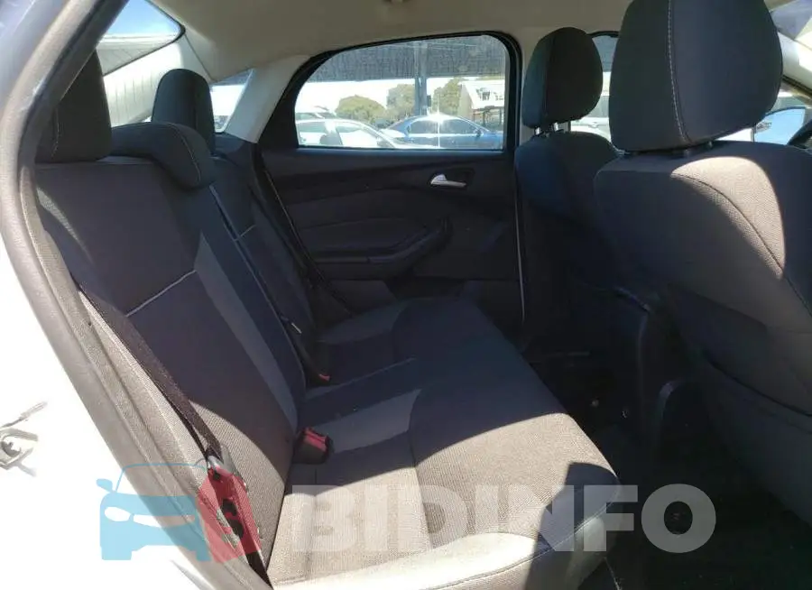 1FADP3F25EL274894 Photo# 10