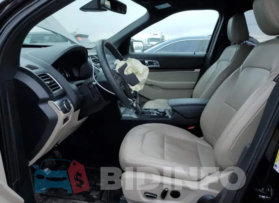 1FM5K8FH1JGB67676 Photo# 7