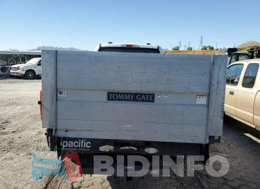 1FT7X2A61NEG41192 Photo# 6
