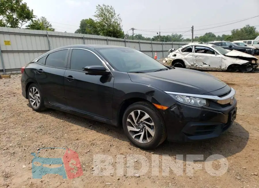 19XFC2F87GE214799 Photo# 4