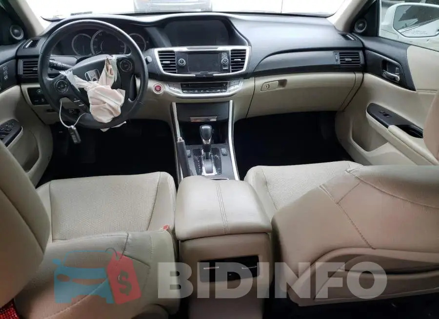 1HGCR2F82EA173842 Photo# 8