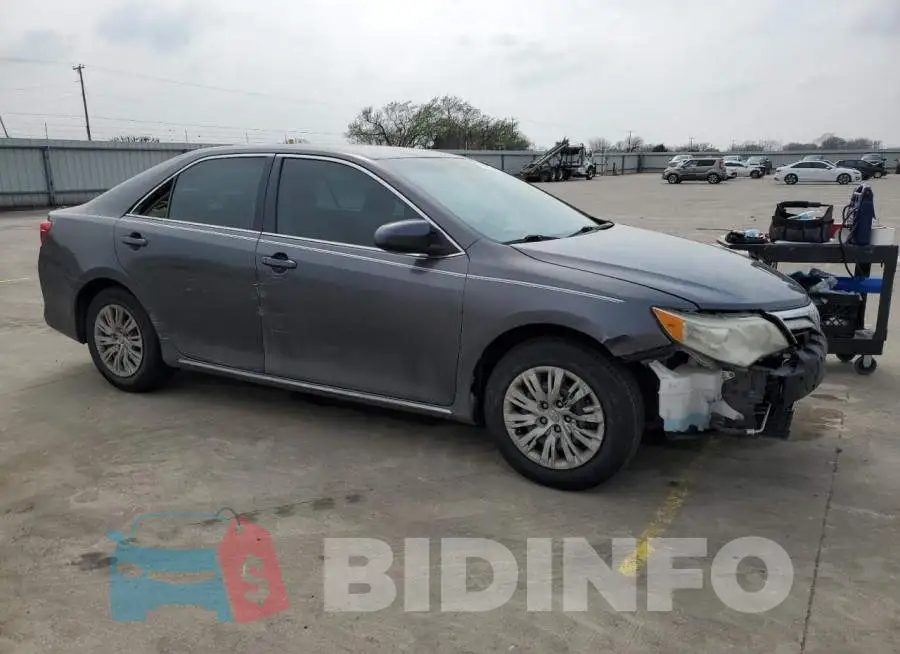 4T4BF1FK9ER338486 Photo# 4